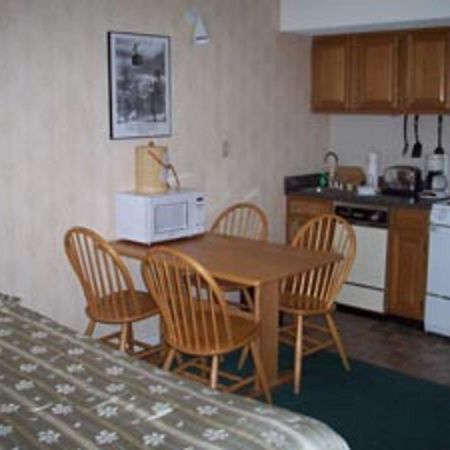 The Lodge At Lincoln Station Habitación foto