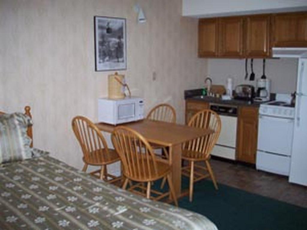 The Lodge At Lincoln Station Habitación foto